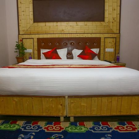 Hotel Nubra Residency Charāsa Εξωτερικό φωτογραφία
