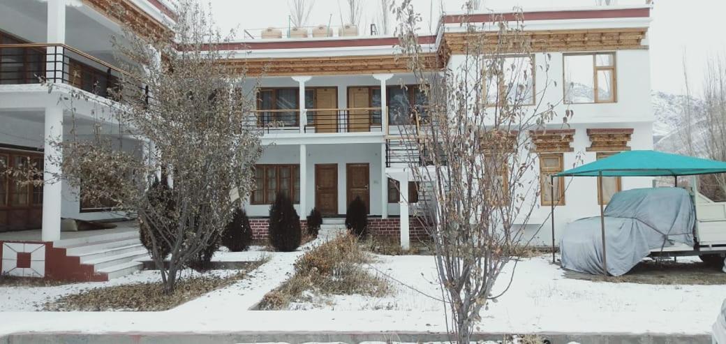 Hotel Nubra Residency Charāsa Εξωτερικό φωτογραφία