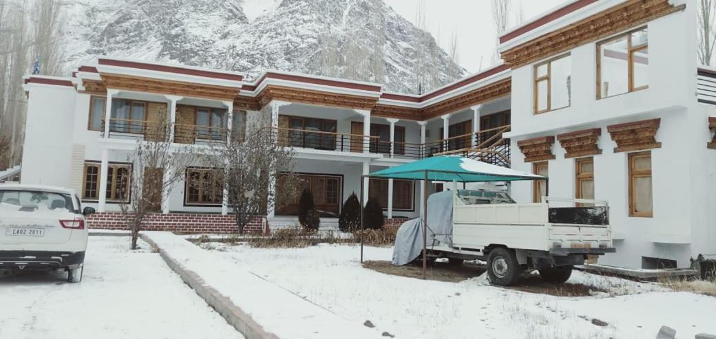 Hotel Nubra Residency Charāsa Εξωτερικό φωτογραφία